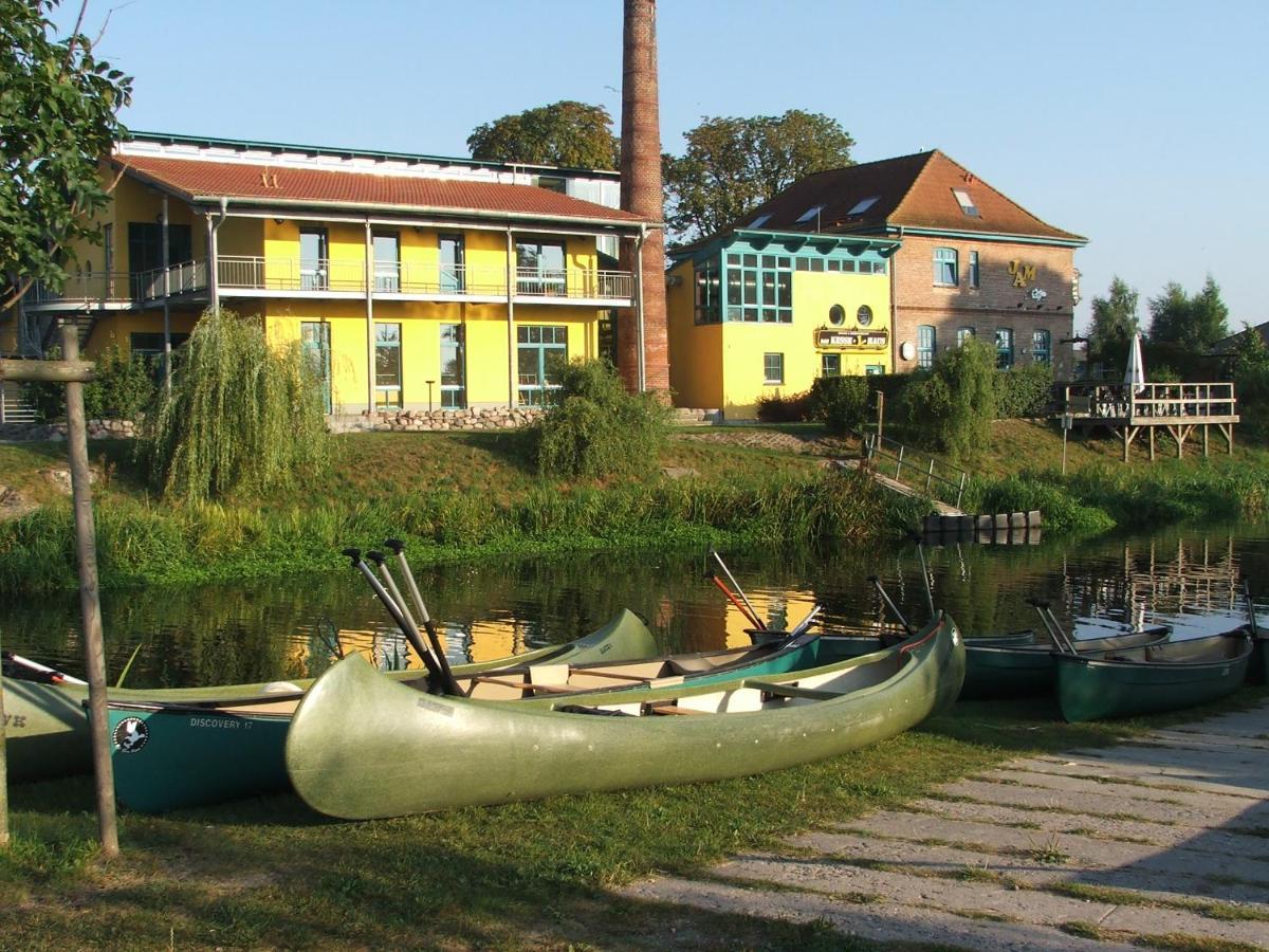 Doppelzimmer 11 Gaestehaus Muehlenstein Bad Sulze Luaran gambar